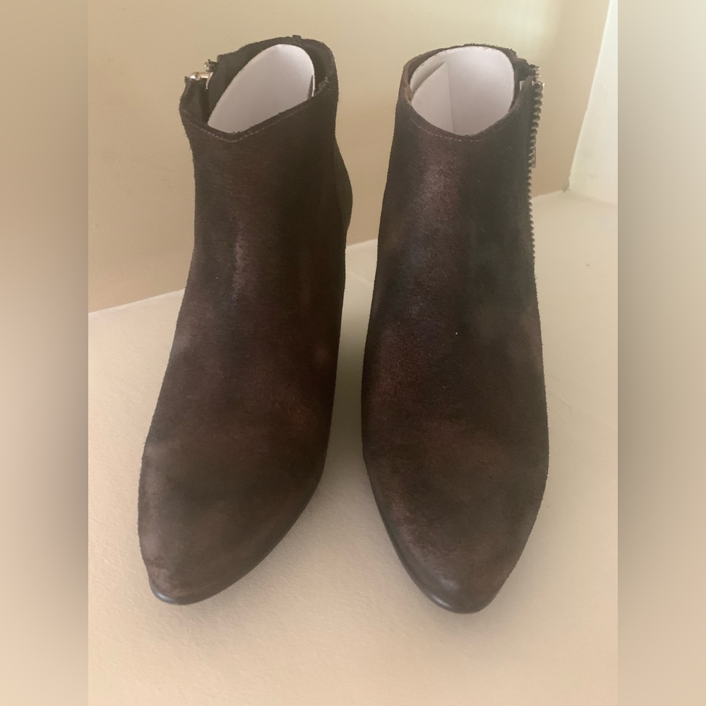 Free People Ankle Bootie, Distressed Dark Brown Suede, Size 8, w/box.